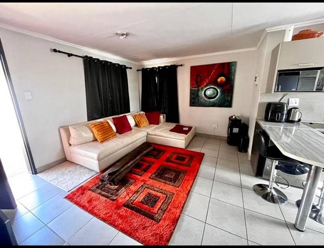 3 BEDROOM PROPERTY TO RENT IN PROTEA GLEN
